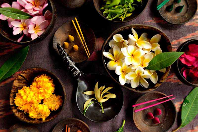 تصویری از گل و عود